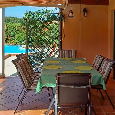 Awesome In With Outdoor Swimming Pool Holiday home